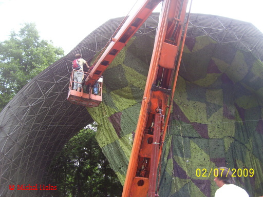 054  Bolom k v mont  n m ko i plo in y n m jde p  kladem    